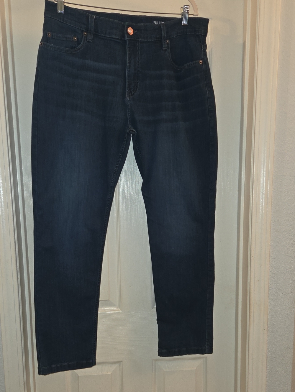 Mugsy Fulton Jeans 38 X 30 Classic Fit Dark Wash Stretch Denim Slim Straight